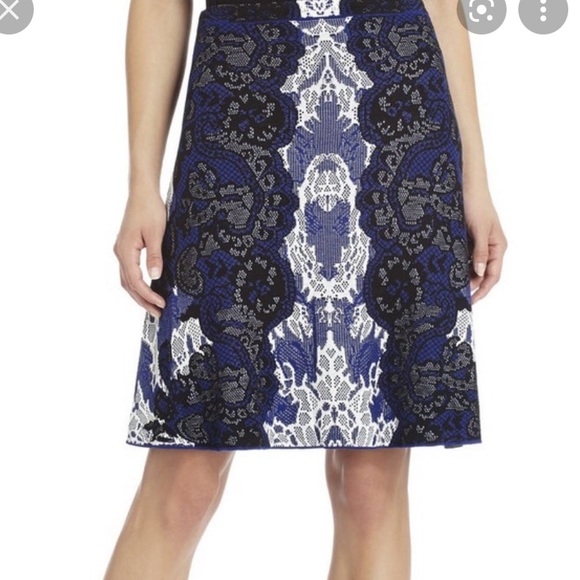 BCBG Lace Print Knit SET (Top and Skirt!) - Picture 3 of 10